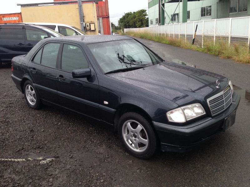 Mercedes-Benz C200 , 1999, used for sale