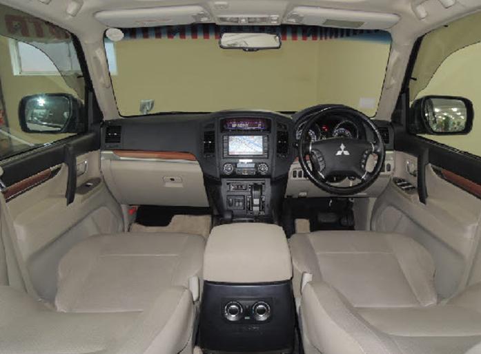 Mitsubishi PAJERO EXCEED 4WD, 2006, used for sale