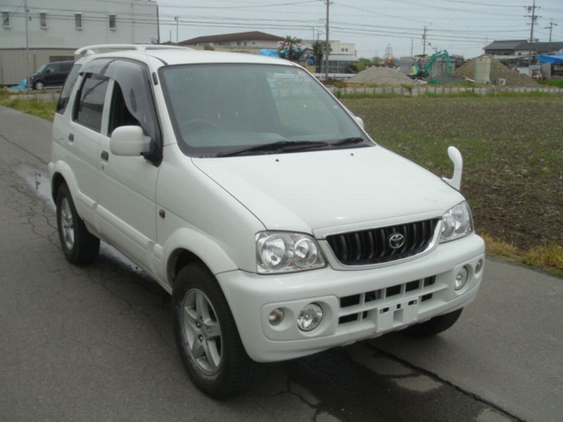 Toyota cami 2000