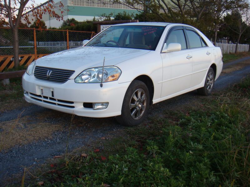 Toyota mark 2 grande