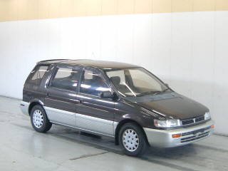 Mitsubishi chariot 1993