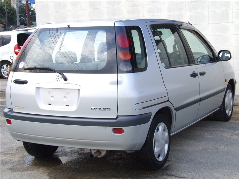 Toyota raum клиренс