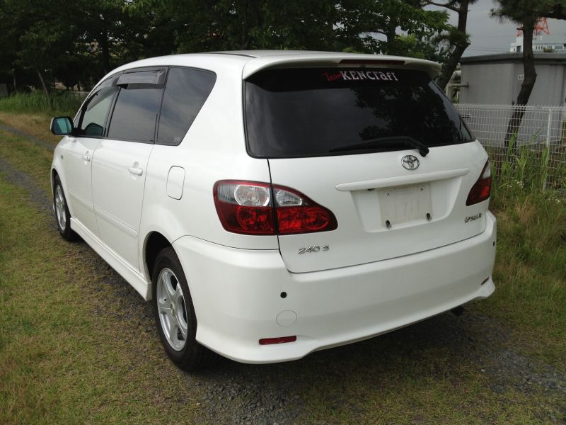 Toyota ipsum 240s