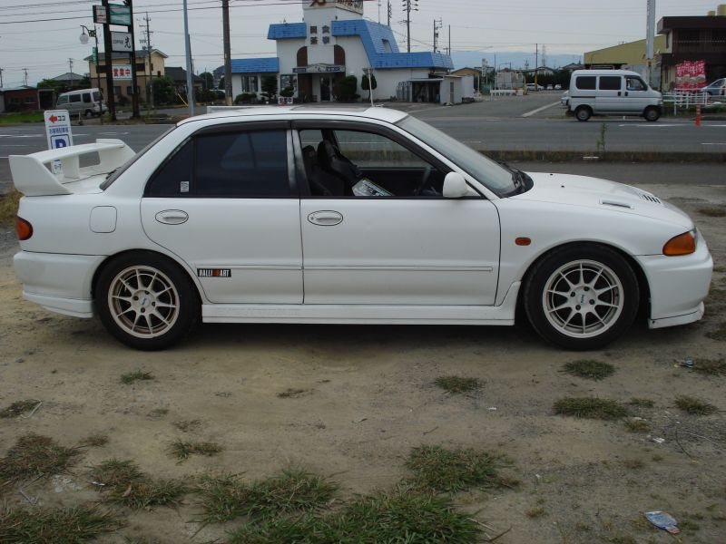 Mitsubishi lancer evolution 1995