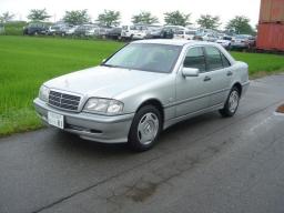 Mercedes-Benz C200 , 1998, used for sale