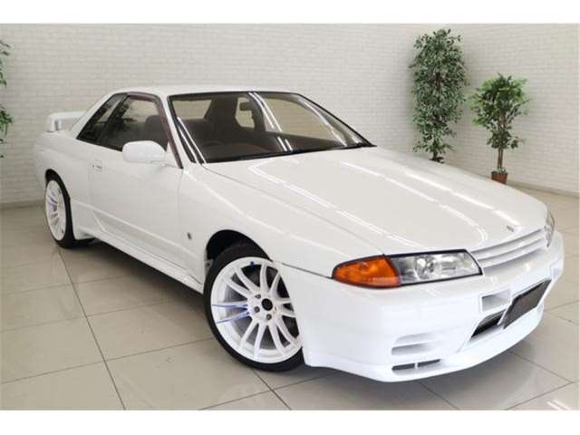 Nissan skyline r14