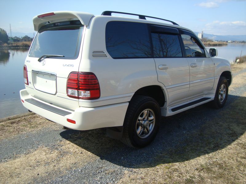 Toyota land cruiser cygnus