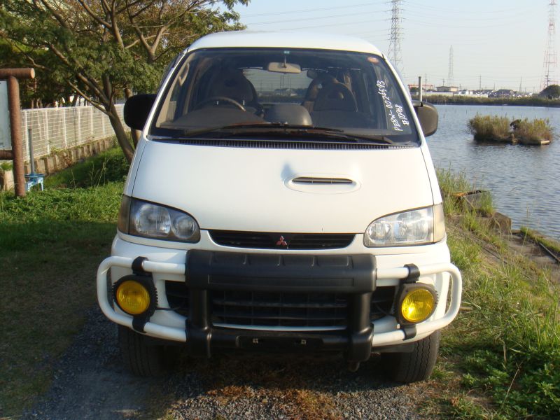 Mitsubishi space gear 1995