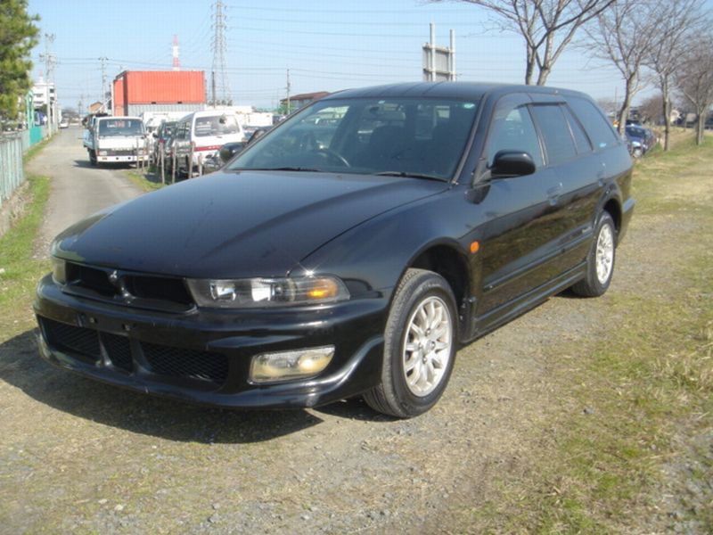 Mitsubishi legnum 1999