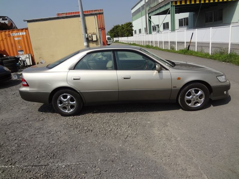 Toyota windom 2000