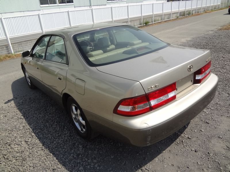 Toyota windom 2000