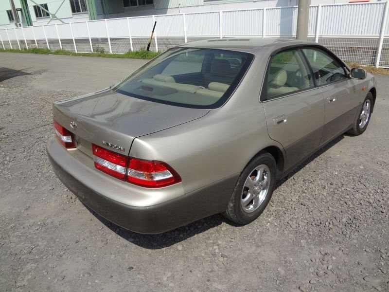 Toyota windom 2000