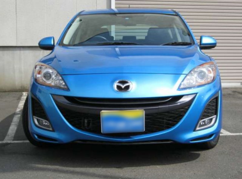 Mazda axela 15c