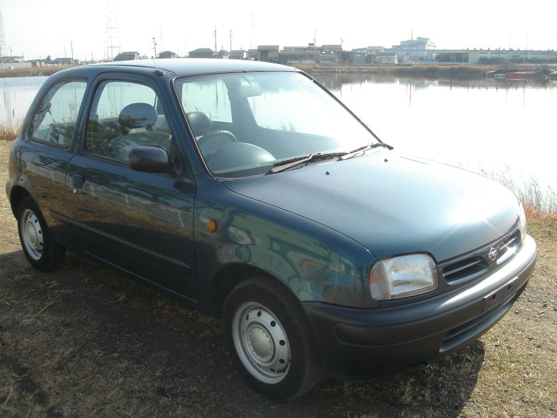 Nissan march 1996