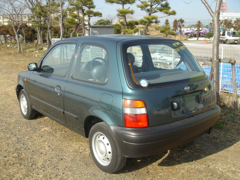 Nissan march 1996