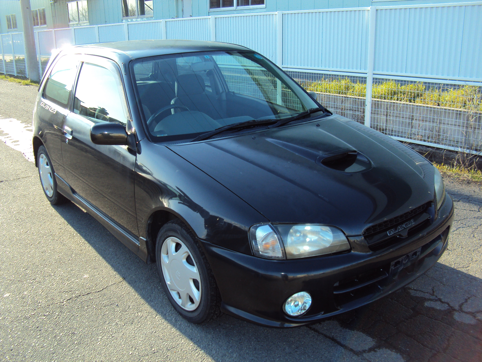 Toyota starlet glanza s