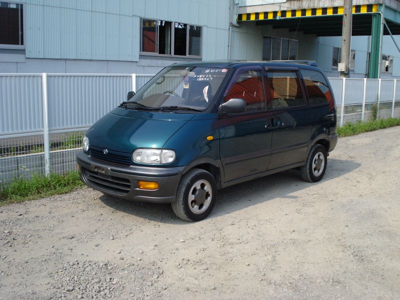 Nissan serena 1994