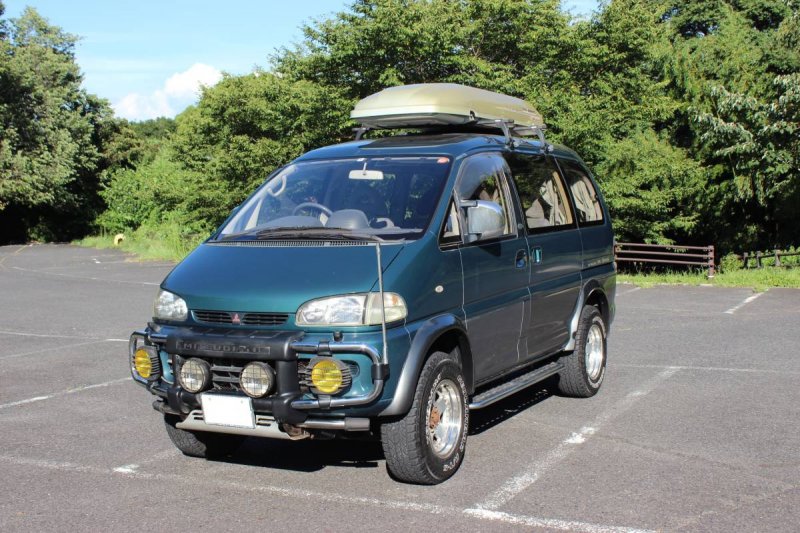 Mitsubishi space gear 4wd