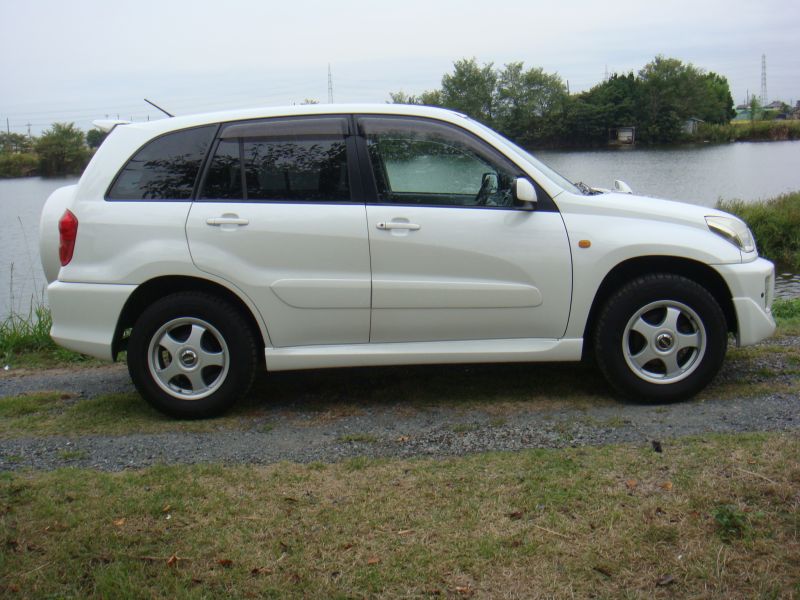 Toyota rav4 j