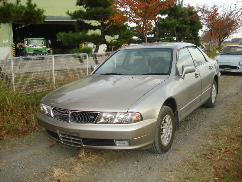 Mitsubishi diamante ii