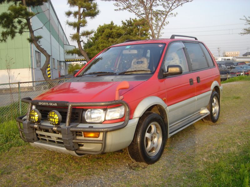 РВР спорт Гир. Mitsubishi RVR 4g64 верхний люк.