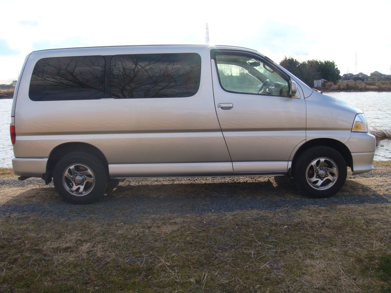 Toyota granvia 1999