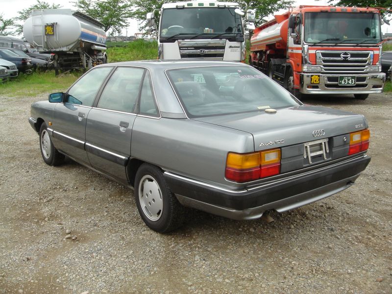 V6 audi 100