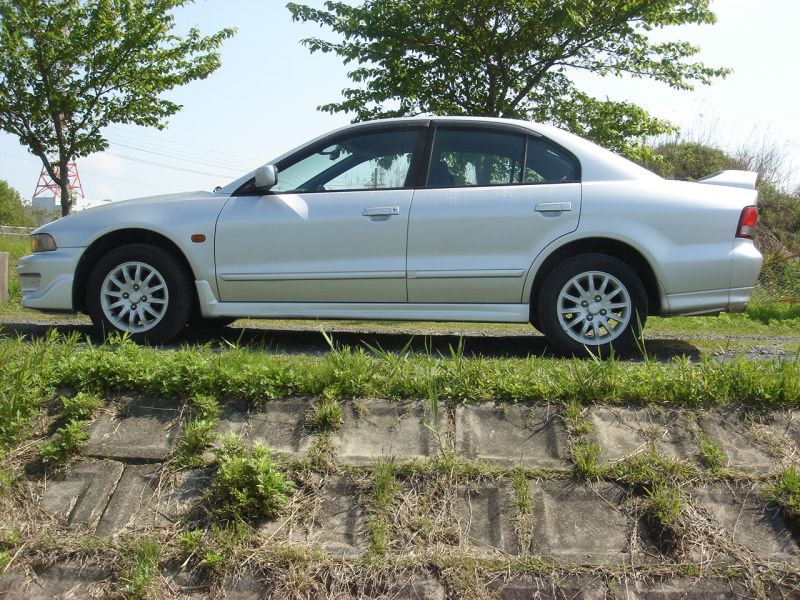 Mitsubishi galant viento