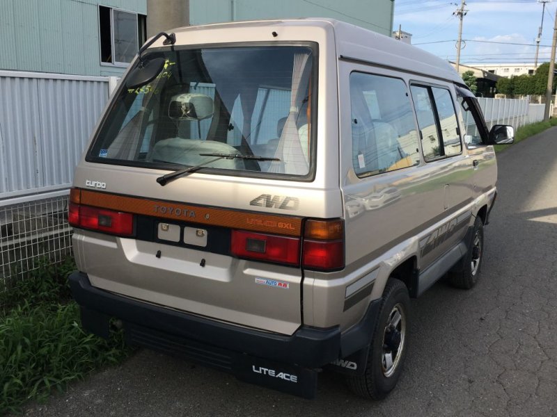 Toyota lite ace 1990