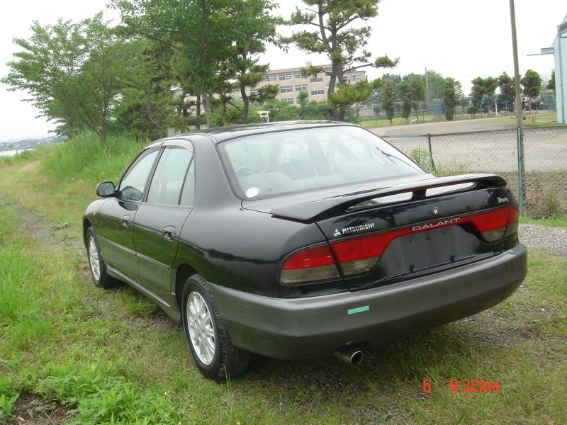 Mitsubishi galant viento