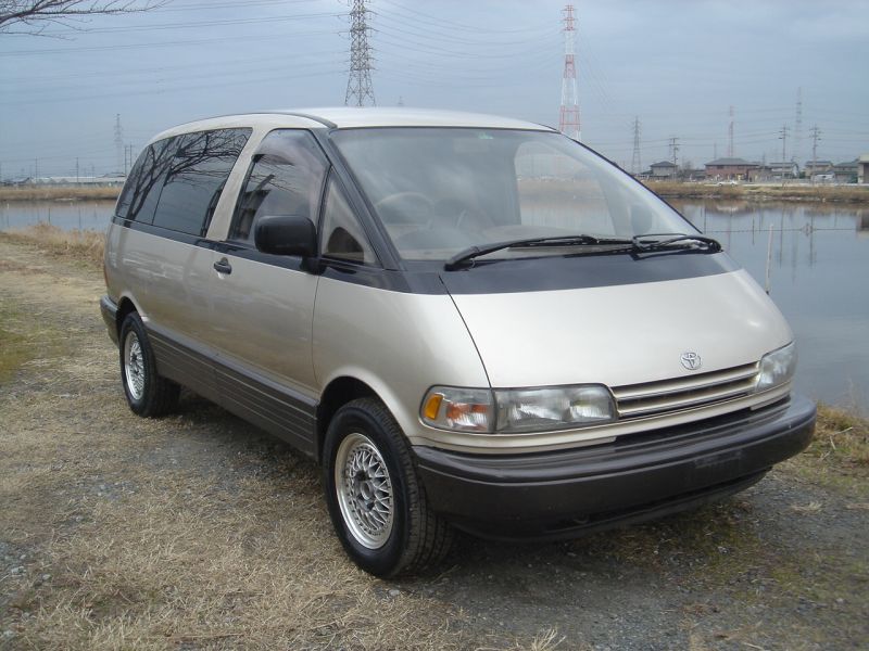 Toyota estima 1990