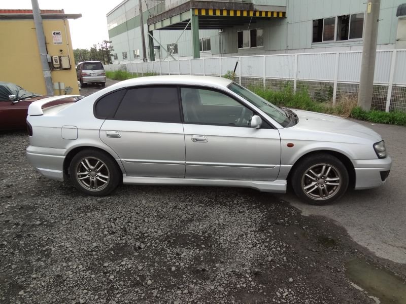 Subaru legacy b4 2002