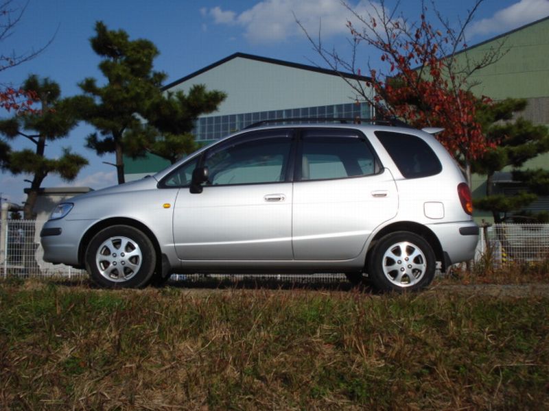 Toyota corolla spacio 1997