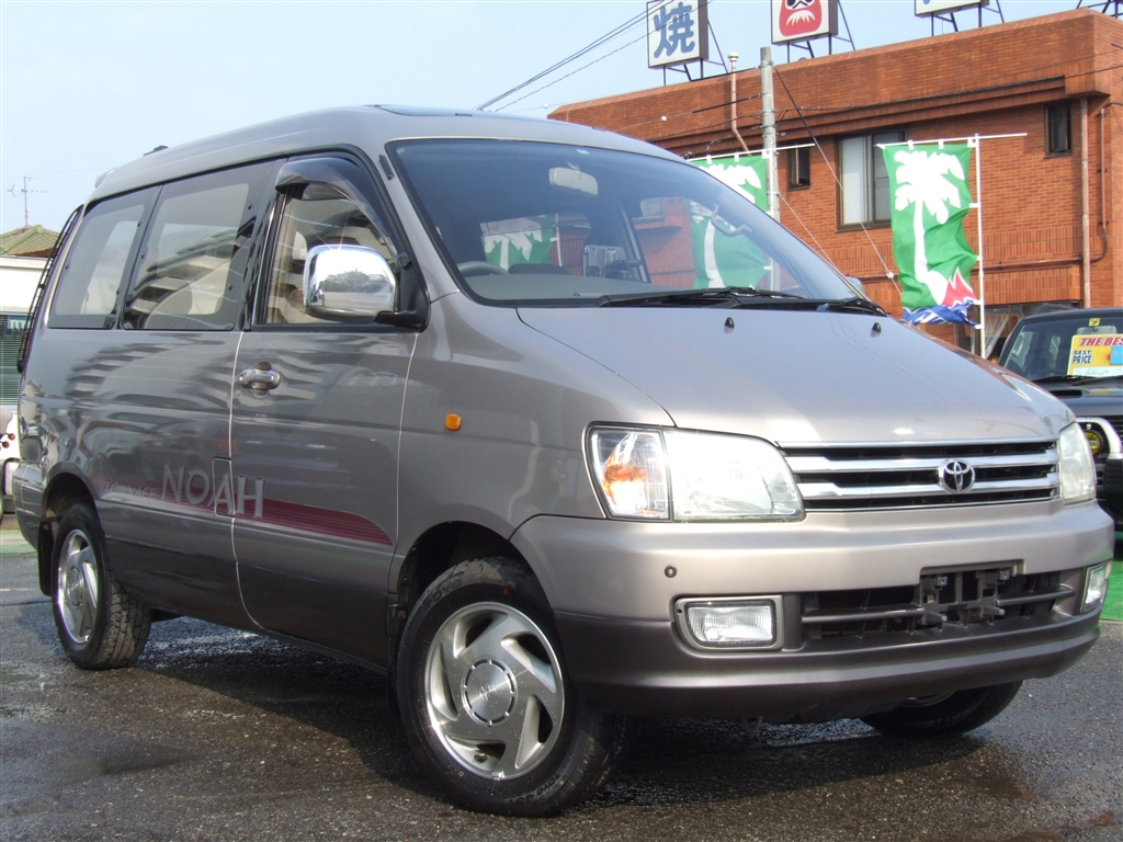 Toyota townace noah