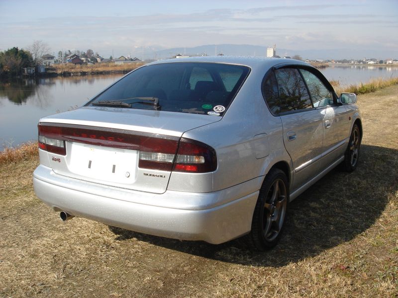 Subaru legacy b4 2002