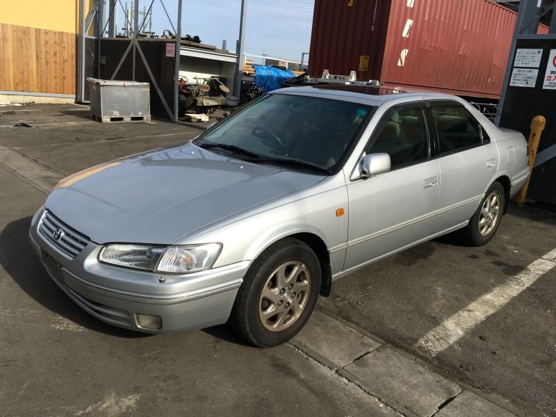 Toyota camry gracia sxv20