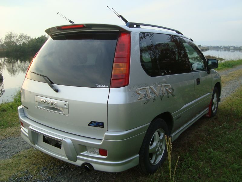 Mitsubishi rvr 1999