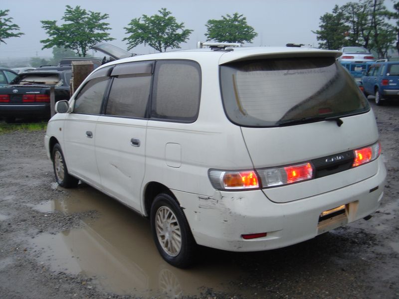 Toyota gaia обвес