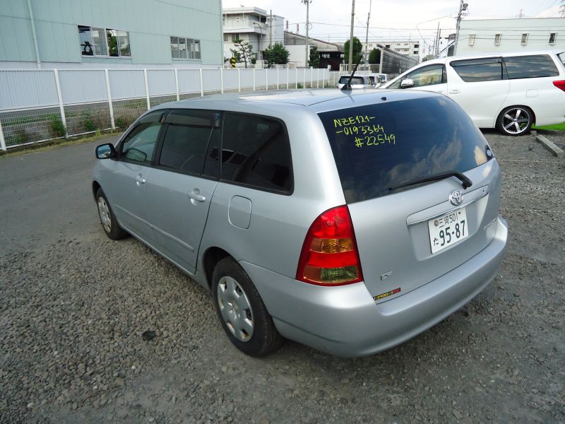 Toyota corolla fielder 2002