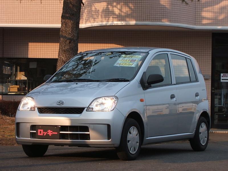 Daihatsu mira и ока