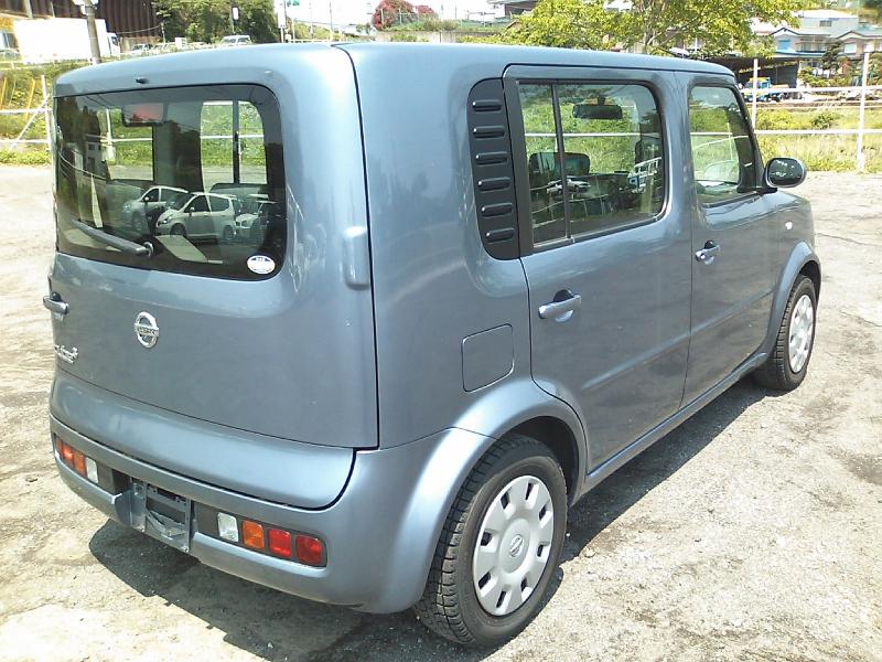 Nissan cube 3