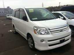 Toyota noah 2006